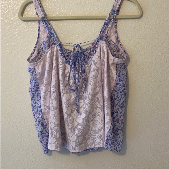 Abercrombie Floral Lace Tank Top (Pink Purple) - Picture 3 of 5